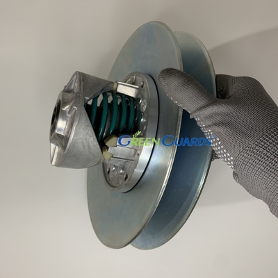Çim biçme makinesinin parçaları Transaksel tahrikli debriyaj GAM138649 Deere Gator Uygulama Aracına uymaktadır
