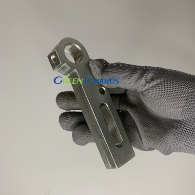 Çim biçme makinesinin parçaları Bracket Roller G2000072 Jacobsen Greens King And Eclipse