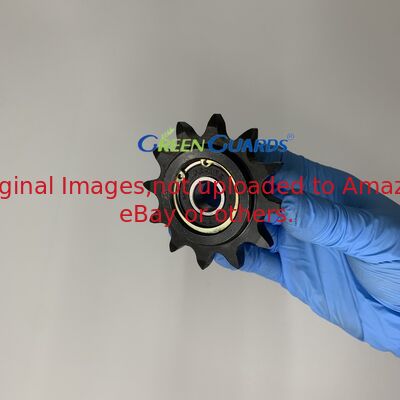 Çim biçme makinesinin parçaları Idler Sprocket Montajı, 12 Dişli GAA32776 Deere Ekim makinelerine uymaktadır