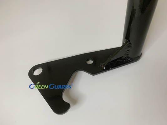 Çim biçme makinesinin parçaları Yoke GAET11256 Fits Deere Profesyonel Uygulamalı Çim biçme makinesi