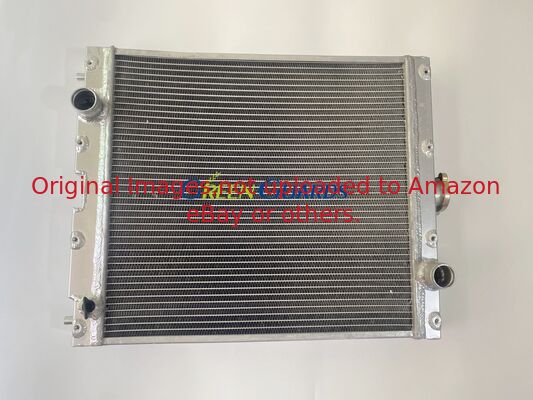 Çim Biçme Makinesi Parçaları Radyatör GLVA12637 Deere Hafif Çim Biçme Makinesine Uyar