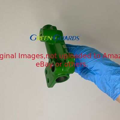Çim biçme makinesi parçaları konut, sağ tarafı GTCU26582 Deere Çim biçme makinesine uyar