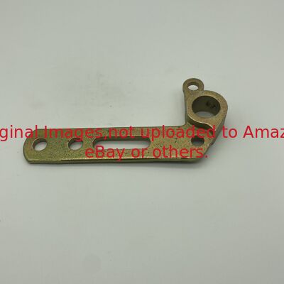 Fairway Biçme Makinesi Parçaları Braketi - Sağ - GMT3015 Deere 8500 Makaralı Biçme Makinesine Uyar